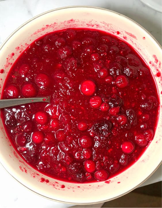 Simple cranberry sauce recipe is one of the most popular Thanksgiving dinner side dishes