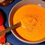 Smoky salad dressing with red bell pepper