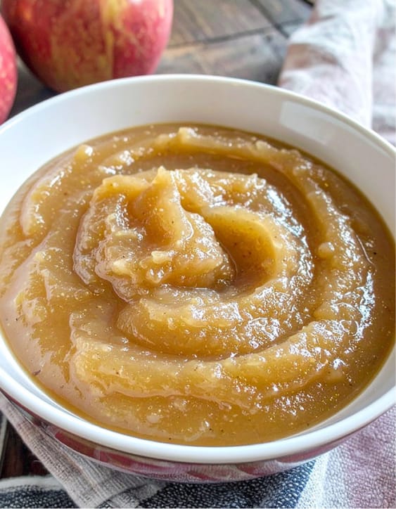 Easy applesauce side dish