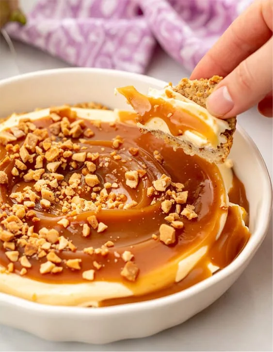 caramel apple dip with cream cheese