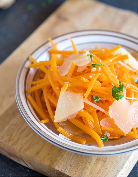 Best pickled carrots with ginger