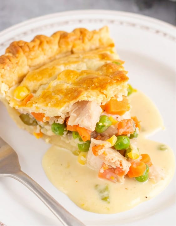 Turkey Pot Pie with mixed vegetables